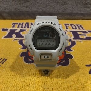White G-Shock Wrist Watch